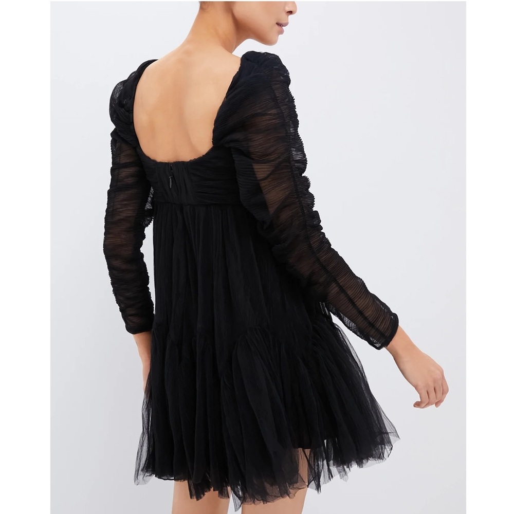 MOON RIVER Black Mini Dress - Picture 4 of 11